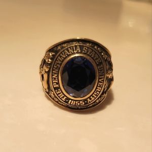 State ring gold